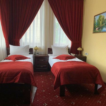 Slava Hotel Запорожье Экстерьер фото
