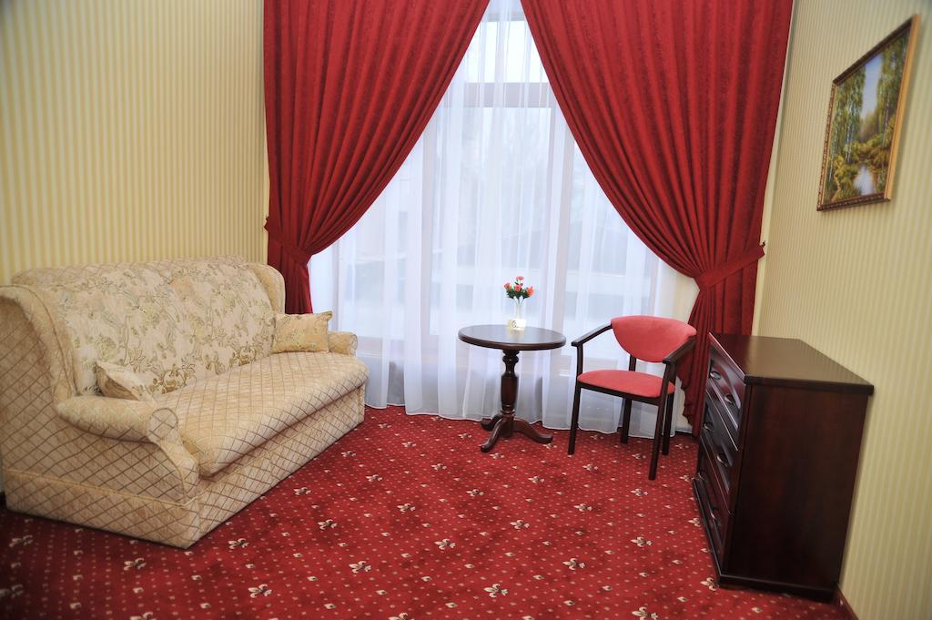Slava Hotel Запорожье Номер фото