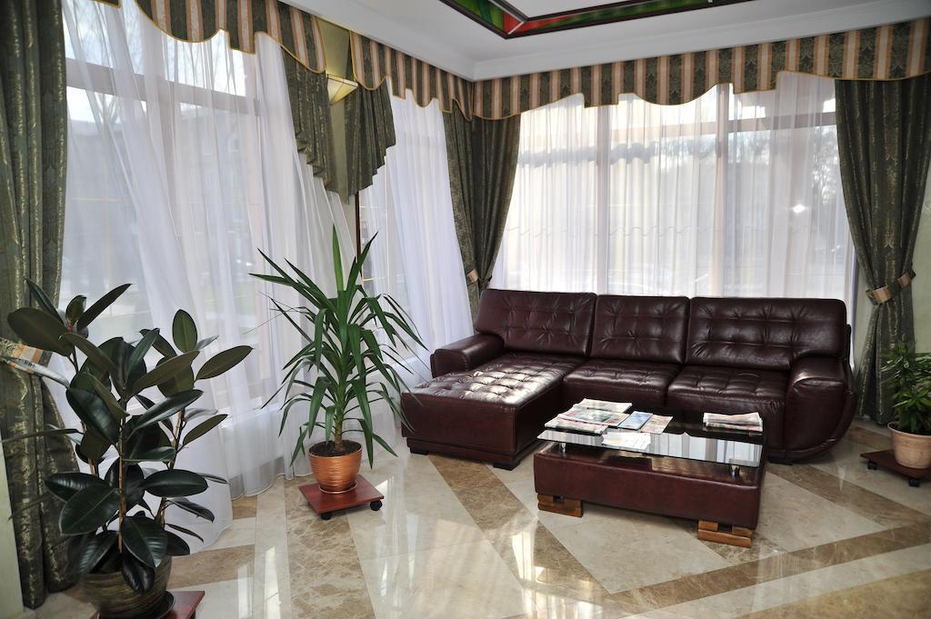 Slava Hotel Запорожье Экстерьер фото