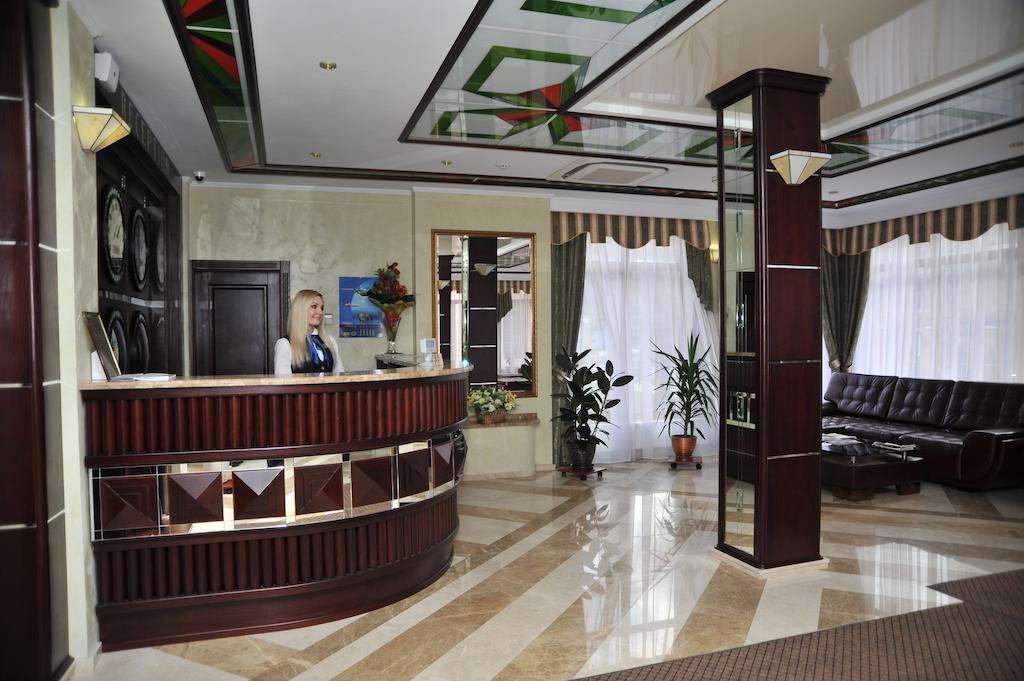 Slava Hotel Запорожье Экстерьер фото