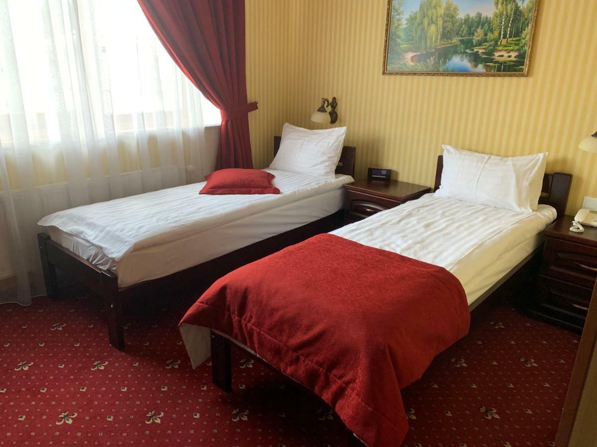 Slava Hotel Запорожье Экстерьер фото